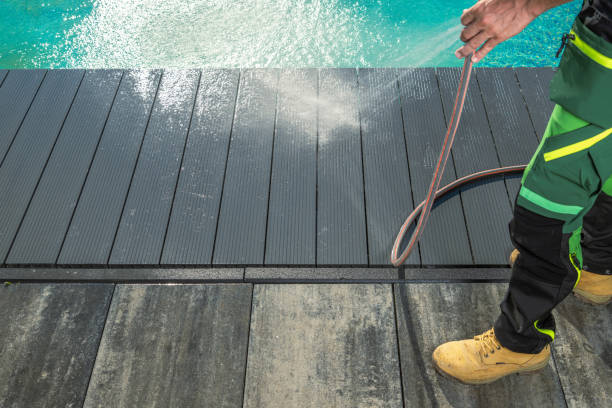 Best Commercial Pressure Washing  in Barneveld, WI